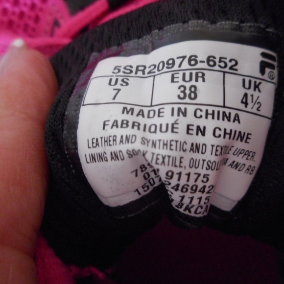 Fila Womens Pink / Black Athletic Shoes Sneakers - Picture 7 of 8